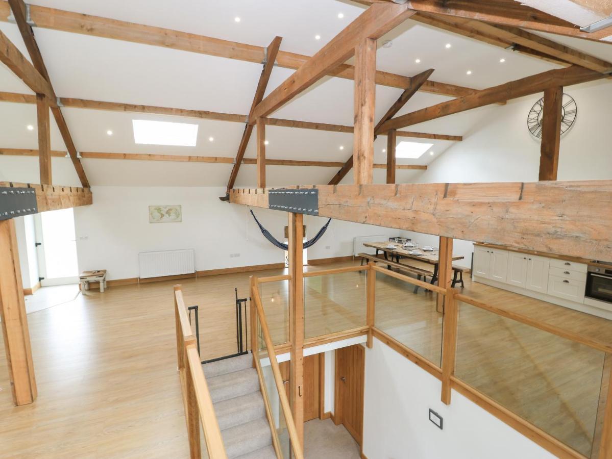 Upper House Barn Saddleworth Villa Oldham Exterior photo