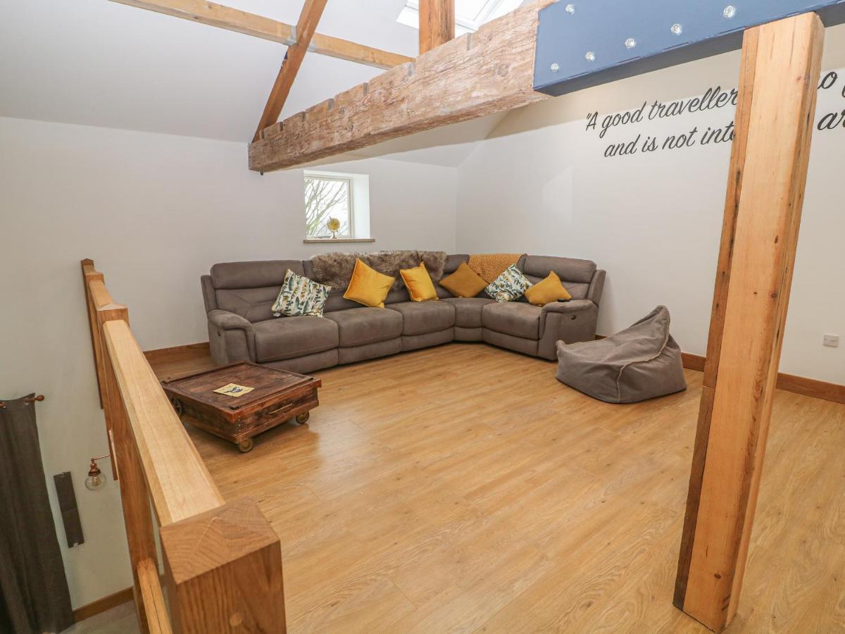 Upper House Barn Saddleworth Villa Oldham Exterior photo